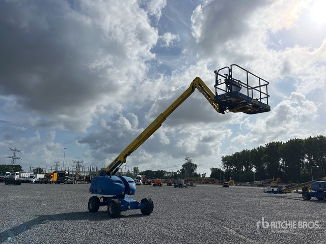 2008 JLG 460SJ 4WD Diesel Telescopic Boom Lift - Pļaujmašīna-smalcinātājs/ Mulčētājs: foto 4 2008 JLG 460SJ 4WD Diesel Telescopic Boom Lift - Pļaujmašīna-smalcinātājs/ Mulčētājs: foto 4
