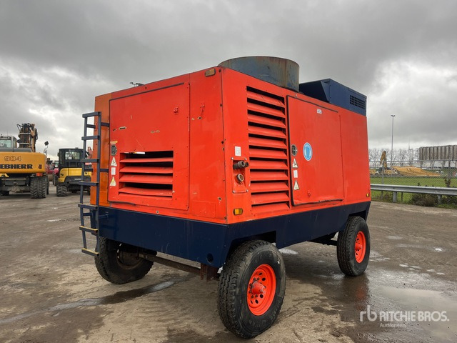 2008 Sullair 900H Mobile Air Compressor - Gaisa kompresors: foto 1 2008 Sullair 900H Mobile Air Compressor - Gaisa kompresors: foto 1