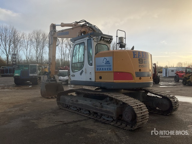 2009 Liebherr R924 Compact Tracked Excavator - Kāpurķēžu ekskavators: foto 2 2009 Liebherr R924 Compact Tracked Excavator - Kāpurķēžu ekskavators: foto 2