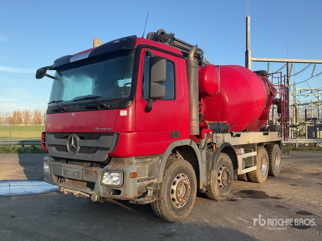 2010 Mercedes-Benz Actros 3341 8x4 Twin-Steer Mixer Truck - Betonvedējs: foto 1 2010 Mercedes-Benz Actros 3341 8x4 Twin-Steer Mixer Truck - Betonvedējs: foto 1