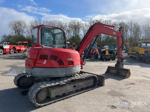 2010 Volvo ECR88 Rupsgraafmachine - Kāpurķēžu ekskavators: foto 4 2010 Volvo ECR88 Rupsgraafmachine - Kāpurķēžu ekskavators: foto 4