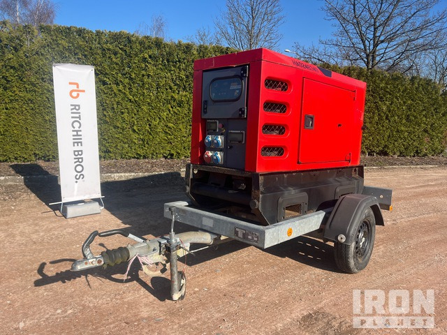 2012 Sdmo R22 Generator Set - Elektroģenerators: foto 1 2012 Sdmo R22 Generator Set - Elektroģenerators: foto 1