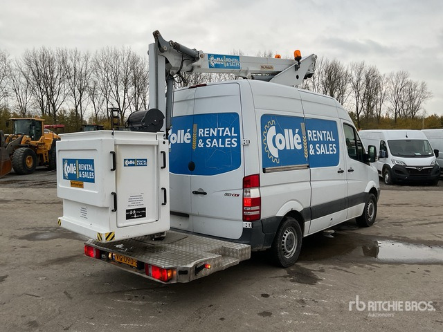 2013 Mercedes-Benz 2013 Danilift P130V Straight Bo ... Boom Truck - Autopacēlājs: foto 3 2013 Mercedes-Benz 2013 Danilift P130V Straight Bo ... Boom Truck - Autopacēlājs: foto 3