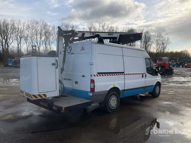 2014 Ford Transit 2013 Versalift ET-36-LF 200 kg ... Boom Truck - Autopacēlājs: foto 3 2014 Ford Transit 2013 Versalift ET-36-LF 200 kg ... Boom Truck - Autopacēlājs: foto 3