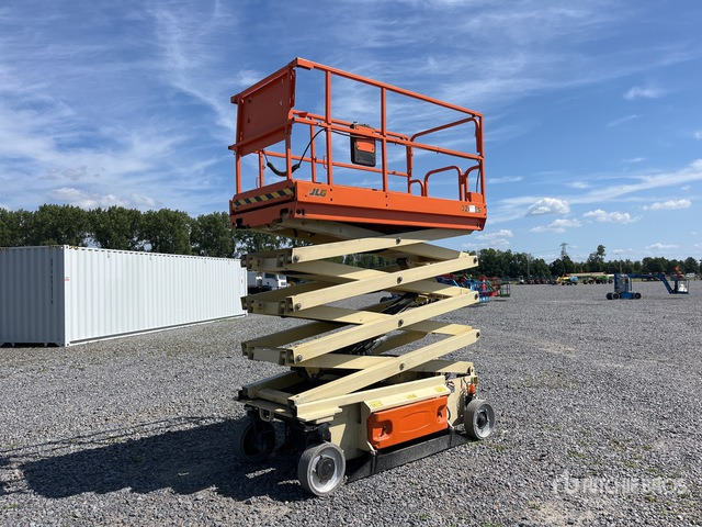 2015 JLG 3246ES Electric Scissor Lift - Šķērveida pacēlājs: foto 1 2015 JLG 3246ES Electric Scissor Lift - Šķērveida pacēlājs: foto 1