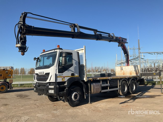 2017 Iveco Trakker 360 2017 Palfinger on 6x4 Flatbed Truck with Crane - Citas iekārtas: foto 2 2017 Iveco Trakker 360 2017 Palfinger on 6x4 Flatbed Truck with Crane - Citas iekārtas: foto 2