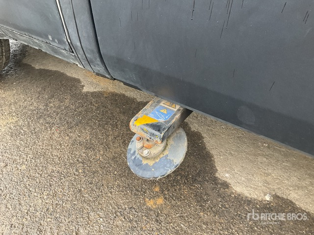 Iveco 70C17 Boom Truck - Autopacēlājs: foto 4 Iveco 70C17 Boom Truck - Autopacēlājs: foto 4