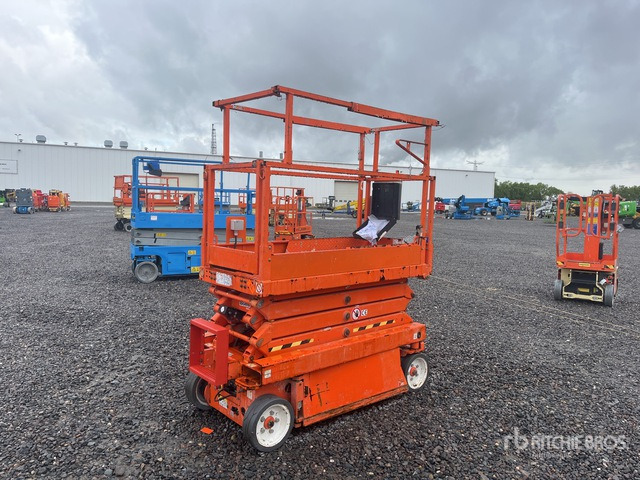 Skyjack SJIII-3219 Scissor Lift - Šķērveida pacēlājs: foto 3 Skyjack SJIII-3219 Scissor Lift - Šķērveida pacēlājs: foto 3