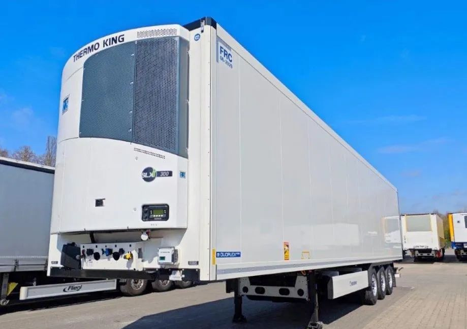 Krone KRONE SDR 27 - NOWA 2024, OD RĘKI! - Puspiekabe refrižerators: foto 4 Krone KRONE SDR 27 - NOWA 2024, OD RĘKI! - Puspiekabe refrižerators: foto 4