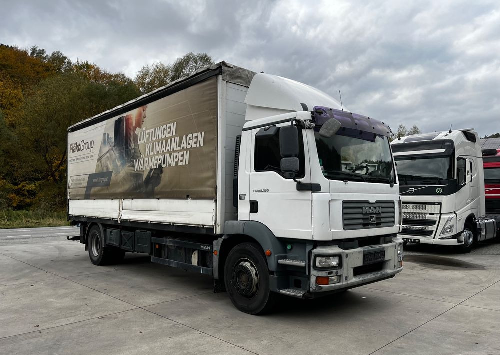 MAN TGM 18.330 4x2 // Zabudowa Burtowa // Manual // Specjalny // Ładowność 9600kg // - Kravas automašīna ar tentu: foto 3 MAN TGM 18.330 4x2 // Zabudowa Burtowa // Manual // Specjalny // Ładowność 9600kg // - Kravas automašīna ar tentu: foto 3
