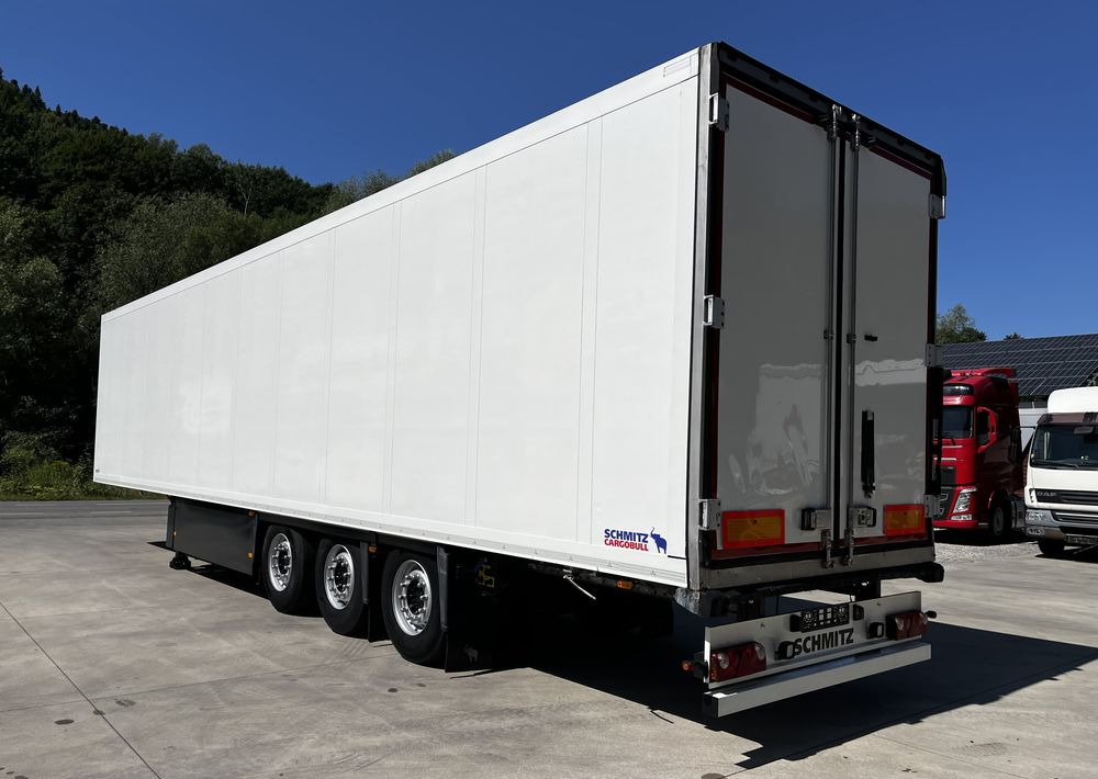 Schmitz Cargobull Chłodnia // 2010 Rok // 2 osie podnoszone // Doppelstock // Kosz paletowy // - Puspiekabe refrižerators: foto 3 Schmitz Cargobull Chłodnia // 2010 Rok // 2 osie podnoszone // Doppelstock // Kosz paletowy // - Puspiekabe refrižerators: foto 3