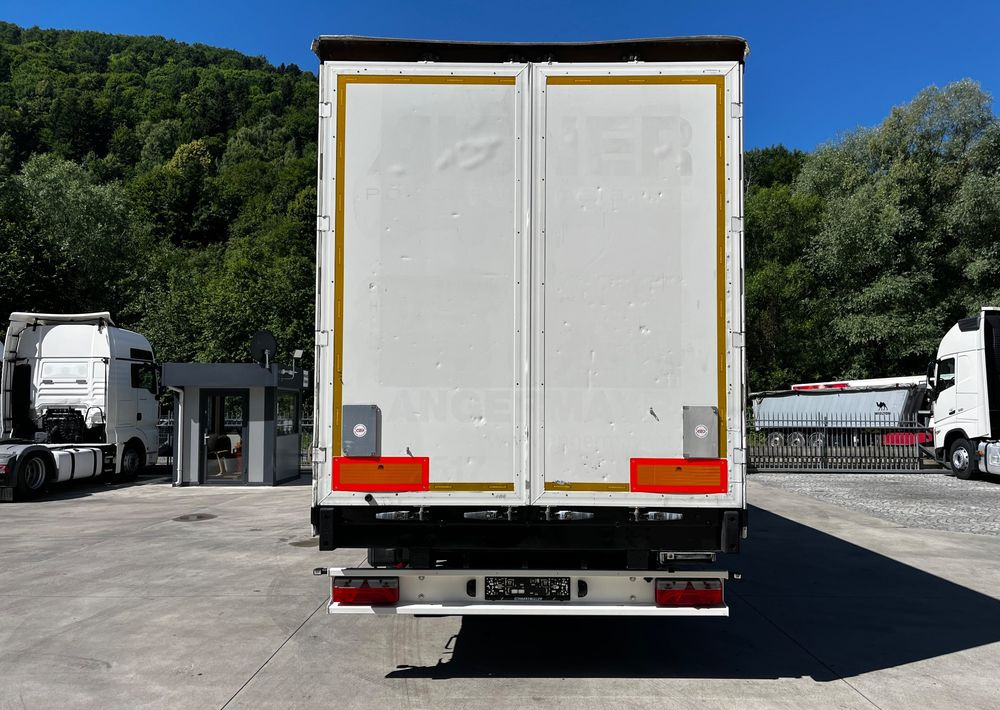 Schwarzmuller Firanka Standard // 2017 Rok // Podwójna podłoga // - Tenta puspiekabe: foto 2 Schwarzmuller Firanka Standard // 2017 Rok // Podwójna podłoga // - Tenta puspiekabe: foto 2