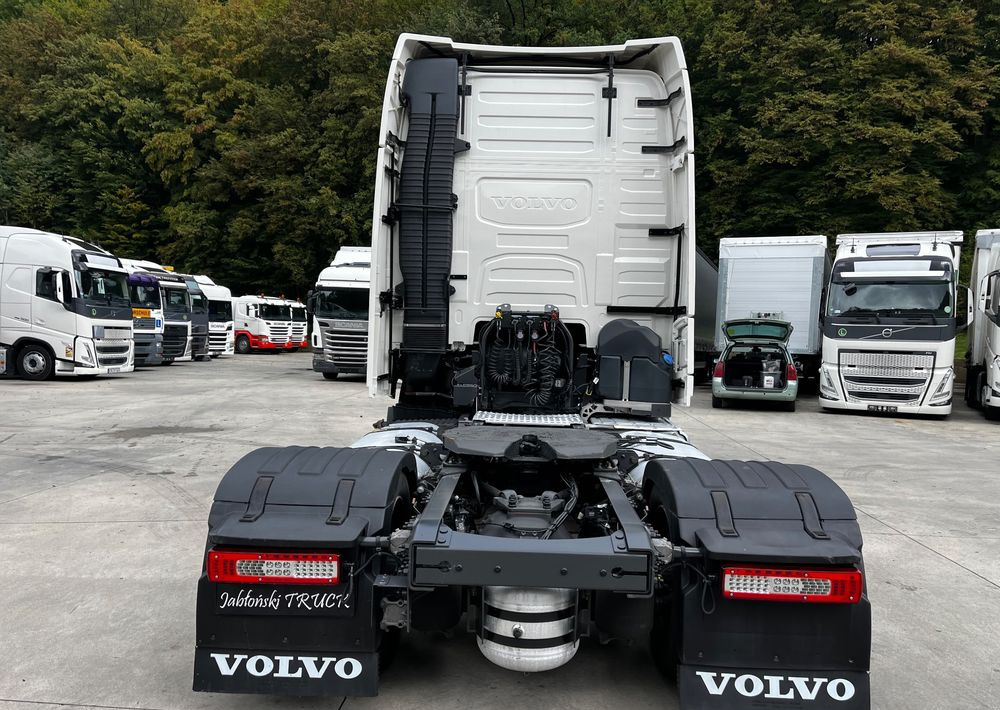 Volvo FH500 // Zamiana na starszy //New Face // Low Deck // Full Led // ACC // Globe XL // ParkClima // Zamiana za starszy - Vilcējs: foto 4 Volvo FH500 // Zamiana na starszy //New Face // Low Deck // Full Led // ACC // Globe XL // ParkClima // Zamiana za starszy - Vilcējs: foto 4