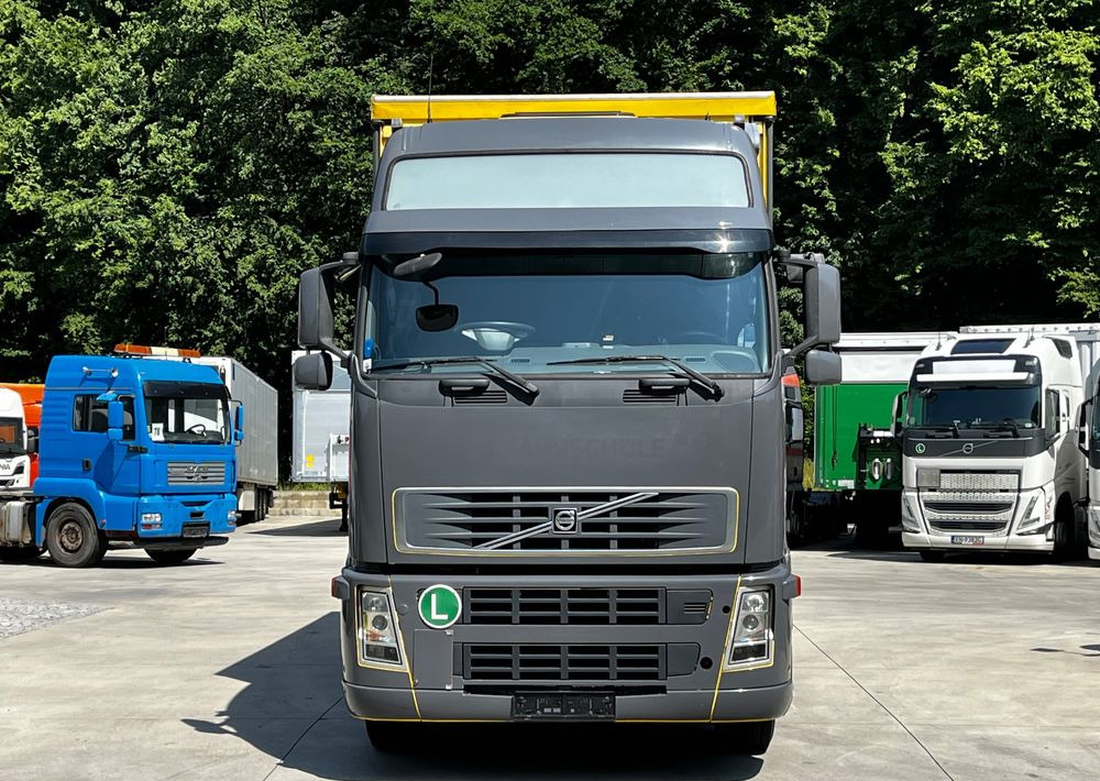 Volvo FH 420 4x2 // Zestaw + przyczepa Schwarzmuller // Jak Nowy // Niski przebieg // Automat // Idealny !!! - Kravas automašīna ar tentu: foto 2 Volvo FH 420 4x2 // Zestaw + przyczepa Schwarzmuller // Jak Nowy // Niski przebieg // Automat // Idealny !!! - Kravas automašīna ar tentu: foto 2