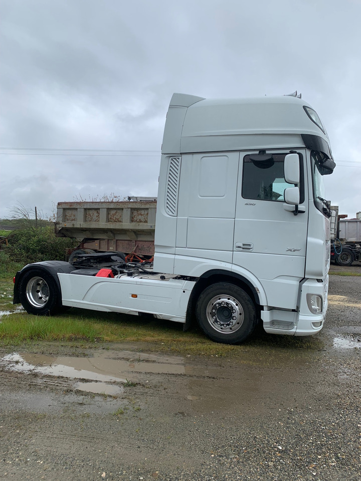 Daf Superspacecab XF 530FT - Vilcējs: foto 1 Daf Superspacecab XF 530FT - Vilcējs: foto 1