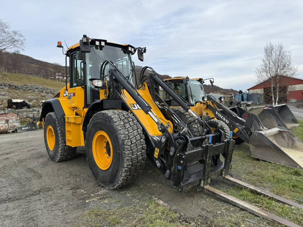 JCB 419 S S5 + REDSKAPER / ATTACHEMENT - Riteņu iekrāvējs: foto 1 JCB 419 S S5 + REDSKAPER / ATTACHEMENT - Riteņu iekrāvējs: foto 1