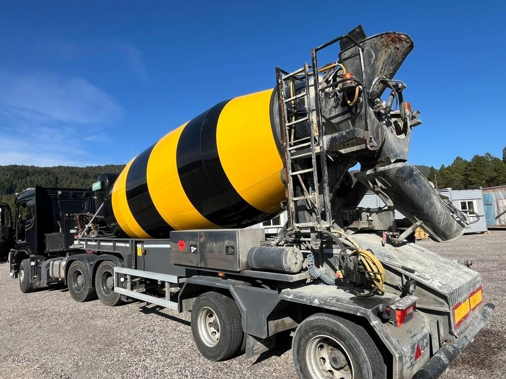 Mercedes-Benz Arocs 6X4 AMT BT 220 semi-trailer concrete mixer - Vilcējs, Betona maisītājs puspiekabe: foto 5 Mercedes-Benz Arocs 6X4 AMT BT 220 semi-trailer concrete mixer - Vilcējs, Betona maisītājs puspiekabe: foto 5