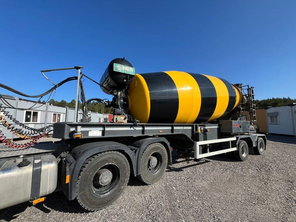 Mercedes-Benz Arocs 6X4 AMT BT 220 semi-trailer concrete mixer - Vilcējs, Betona maisītājs puspiekabe: foto 4 Mercedes-Benz Arocs 6X4 AMT BT 220 semi-trailer concrete mixer - Vilcējs, Betona maisītājs puspiekabe: foto 4