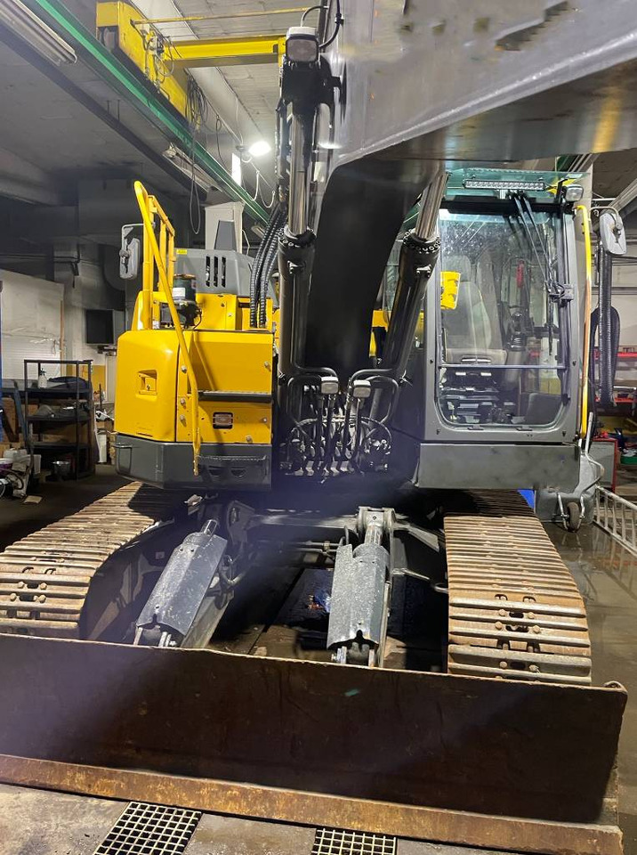 Volvo ECR 235 E - Kāpurķēžu ekskavators: foto 4 Volvo ECR 235 E - Kāpurķēžu ekskavators: foto 4