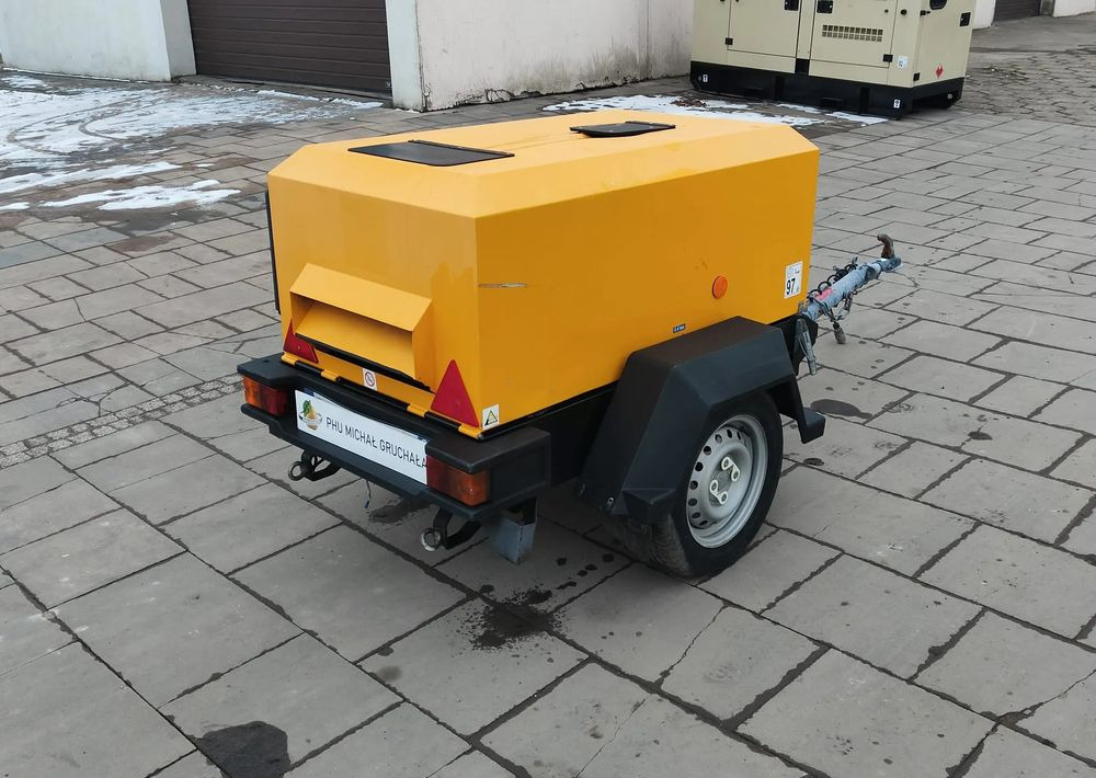 Doosan 7/20 - Gaisa kompresors: foto 1 Doosan 7/20 - Gaisa kompresors: foto 1