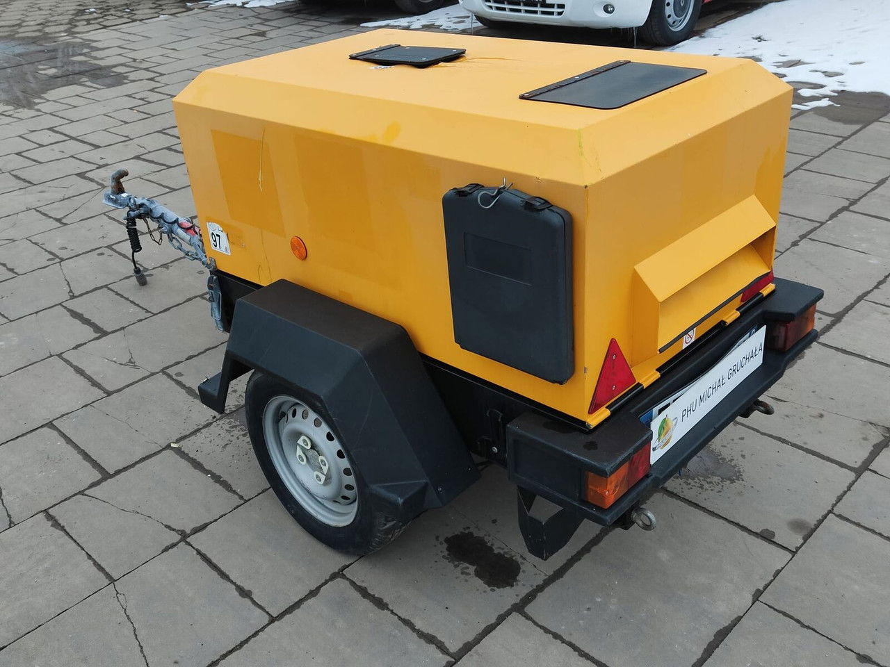 Doosan 7/20 - Gaisa kompresors: foto 1 Doosan 7/20 - Gaisa kompresors: foto 1