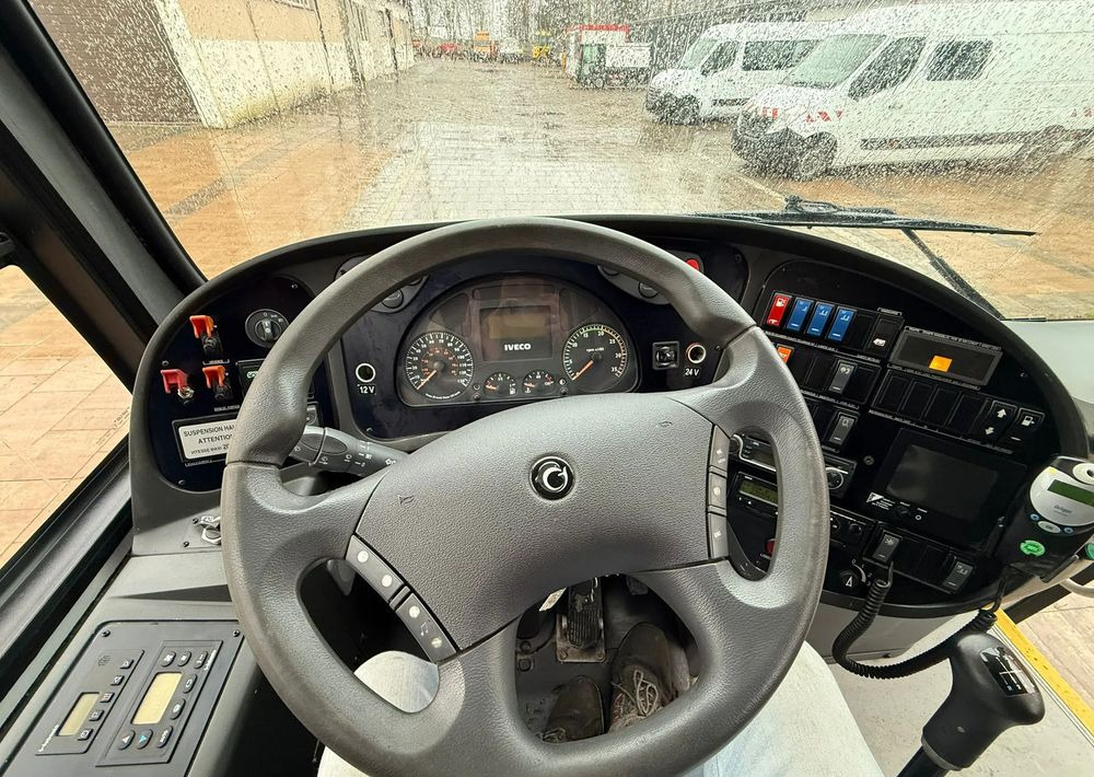 Starppilsētu autobuss Irisbus Irisbus Midys: foto 8