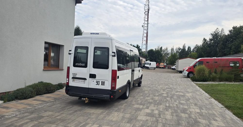 Iveco 50c15 - Mikroautobuss, Pasažieru furgons: foto 3 Iveco 50c15 - Mikroautobuss, Pasažieru furgons: foto 3