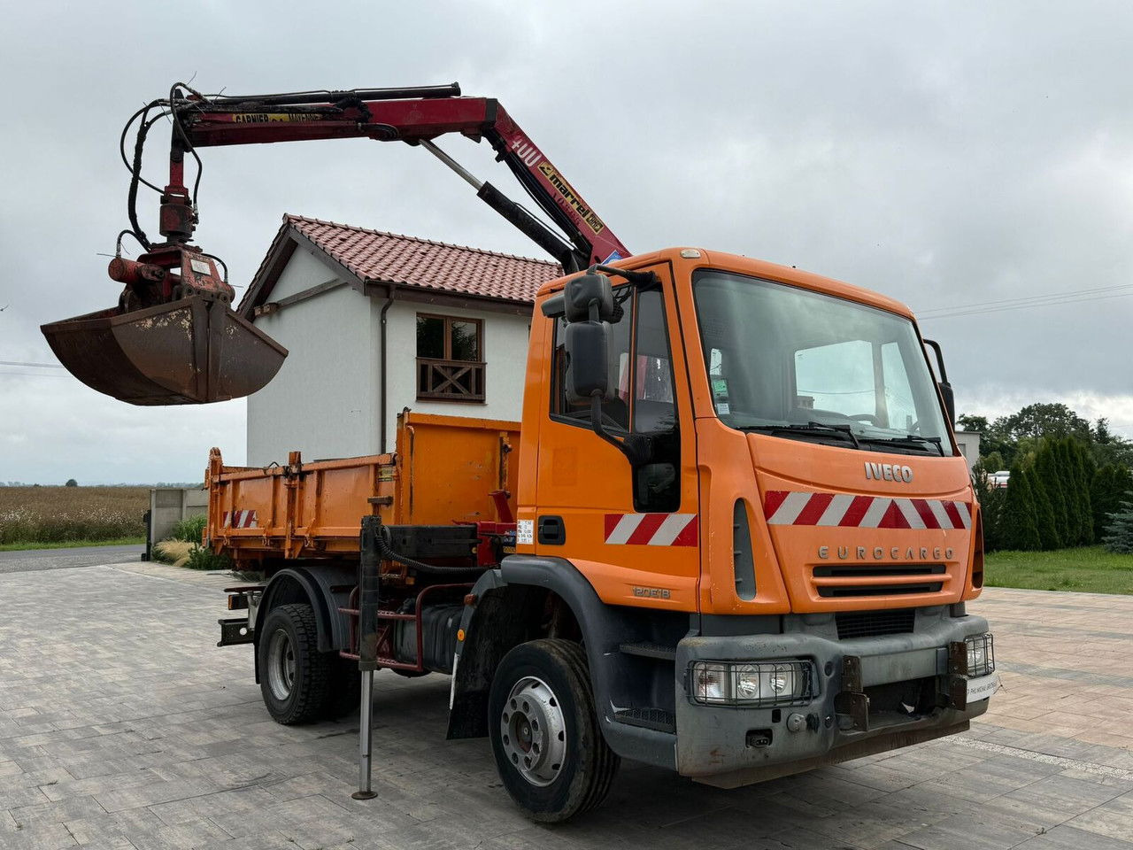Iveco EuroCargo 120 120E18 - Kravas automašīna pašizgāzējs, Kravas auto ar manipulatoru: foto 1 Iveco EuroCargo 120 120E18 - Kravas automašīna pašizgāzējs, Kravas auto ar manipulatoru: foto 1