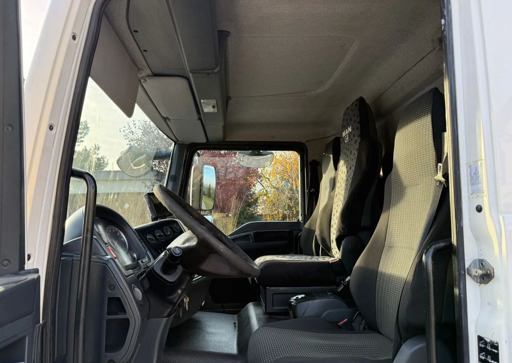 Autopacēlājs MAN TGL 12.250: foto 5 Autopacēlājs MAN TGL 12.250: foto 5