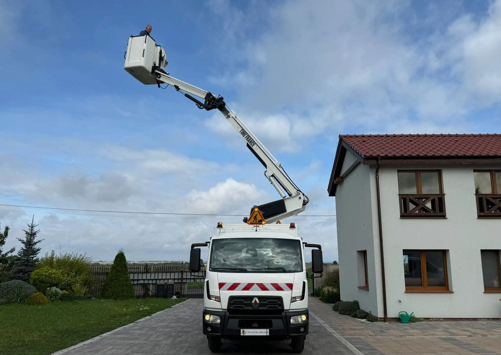 Renault D - Autopacēlājs: foto 1 Renault D - Autopacēlājs: foto 1