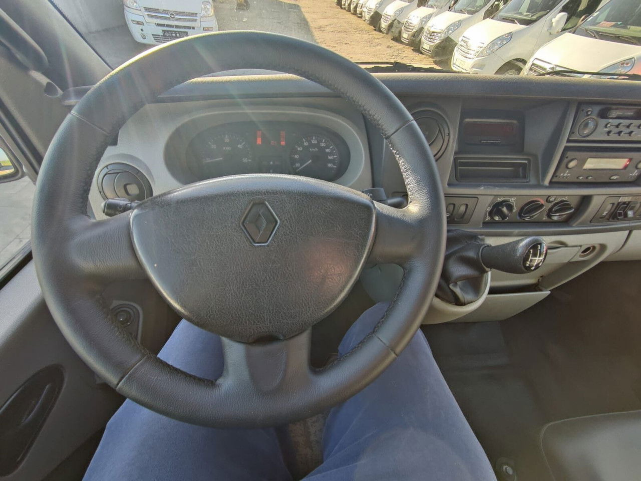 Autopacēlājs Renault Mascott 3.0: foto 14