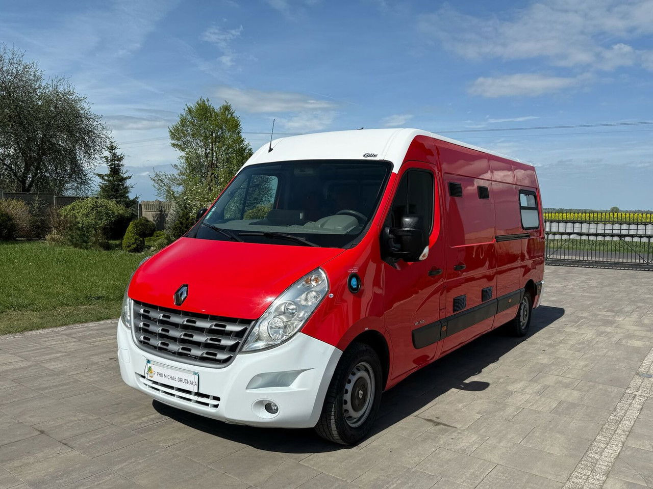 Renault Master Karetka pogotowie Ambulans - Ātrās palīdzības mašīna: foto 3 Renault Master Karetka pogotowie Ambulans - Ātrās palīdzības mašīna: foto 3