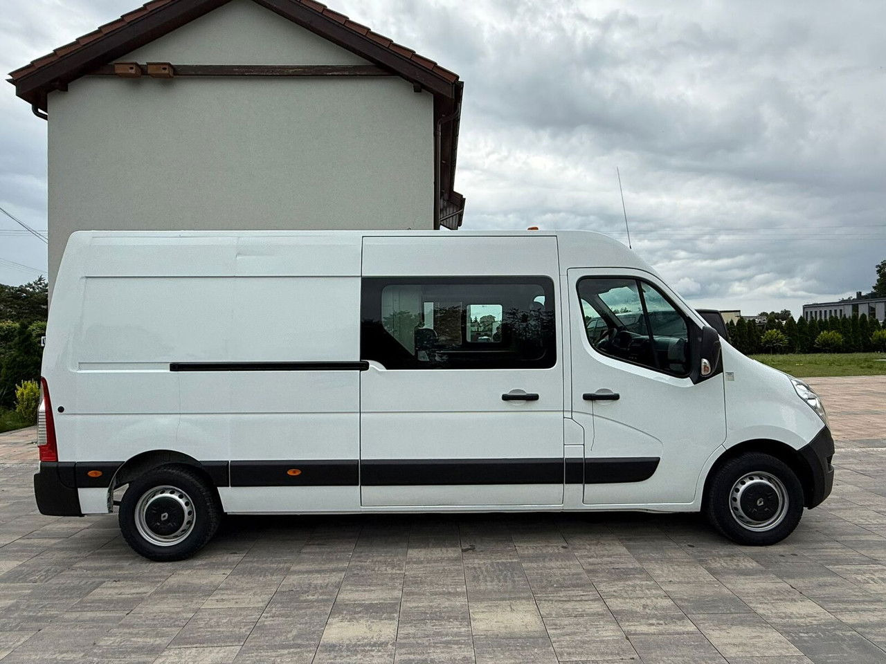 Renault Master L3H2 2016 Rok Doka Brygadówka 7-Miejsc Klima Kamera - Kravas mikroautobuss: foto 4 Renault Master L3H2 2016 Rok Doka Brygadówka 7-Miejsc Klima Kamera - Kravas mikroautobuss: foto 4