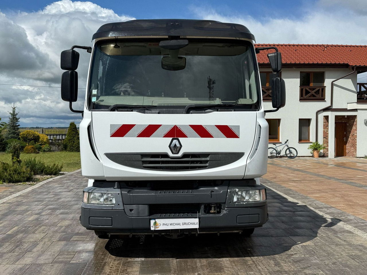 Renault Midlum 270 DXi - Ielu tīrīšanas mašīna: foto 2 Renault Midlum 270 DXi - Ielu tīrīšanas mašīna: foto 2