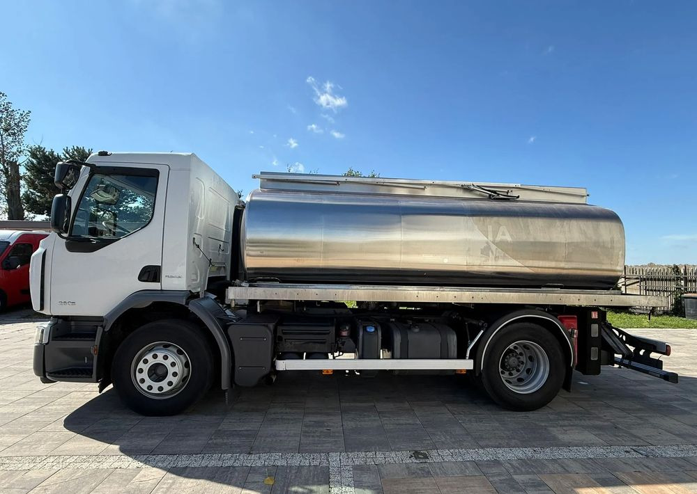 Renault Premium 280 DXI - Autocisterna: foto 5 Renault Premium 280 DXI - Autocisterna: foto 5
