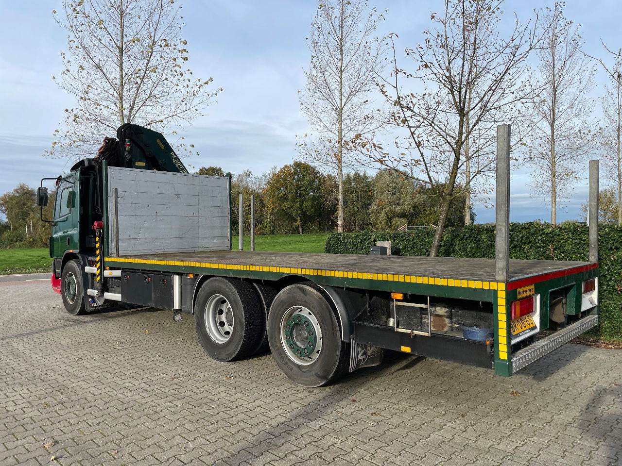 DAF CF 75.310 With Palfinger PK20002 crane - Bortu kravas automašīna/ Platforma, Kravas auto ar manipulatoru: foto 4 DAF CF 75.310 With Palfinger PK20002 crane - Bortu kravas automašīna/ Platforma, Kravas auto ar manipulatoru: foto 4