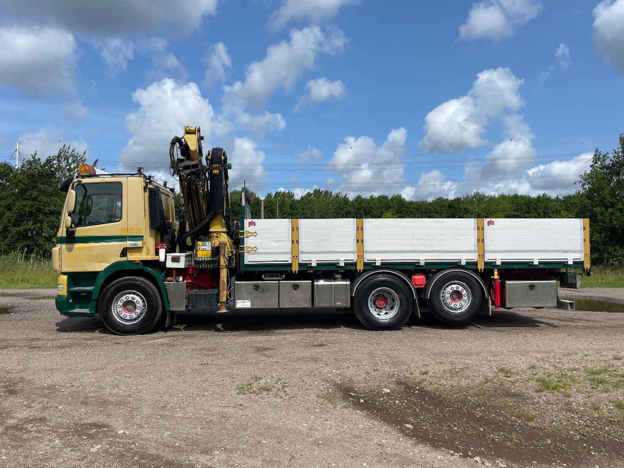 DAF CF 85.360 CF with Palfinger PK26002 with jib crane - Kravas auto ar manipulatoru: foto 4 DAF CF 85.360 CF with Palfinger PK26002 with jib crane - Kravas auto ar manipulatoru: foto 4