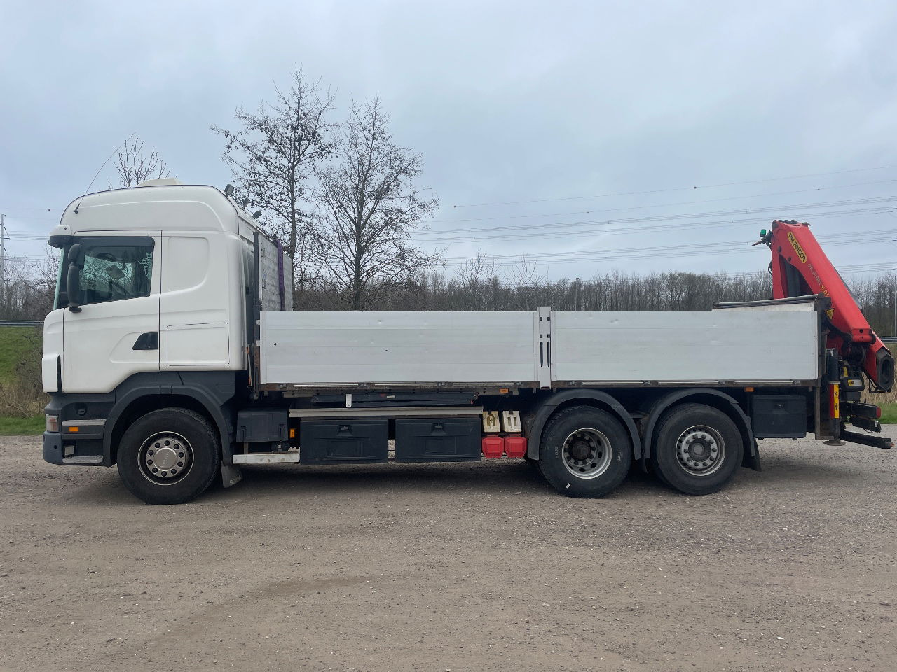 Scania R480 with Palfinger PK 19.001 SLD crane - Bortu kravas automašīna/ Platforma: foto 2 Scania R480 with Palfinger PK 19.001 SLD crane - Bortu kravas automašīna/ Platforma: foto 2