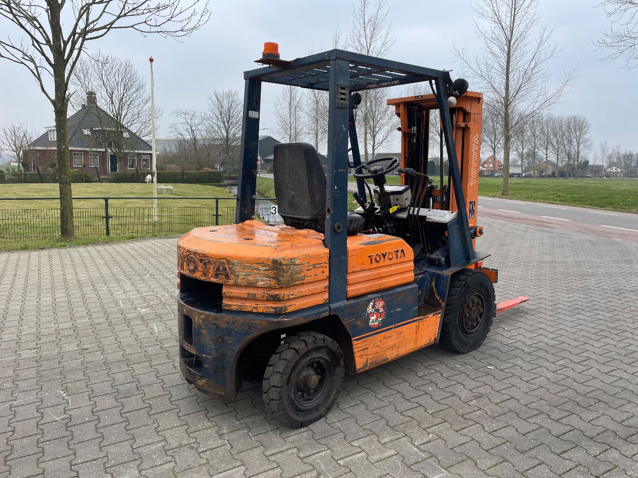 Toyota 2.5ton diesel triplo heftruck forklift - Autokrāvējs: foto 3 Toyota 2.5ton diesel triplo heftruck forklift - Autokrāvējs: foto 3