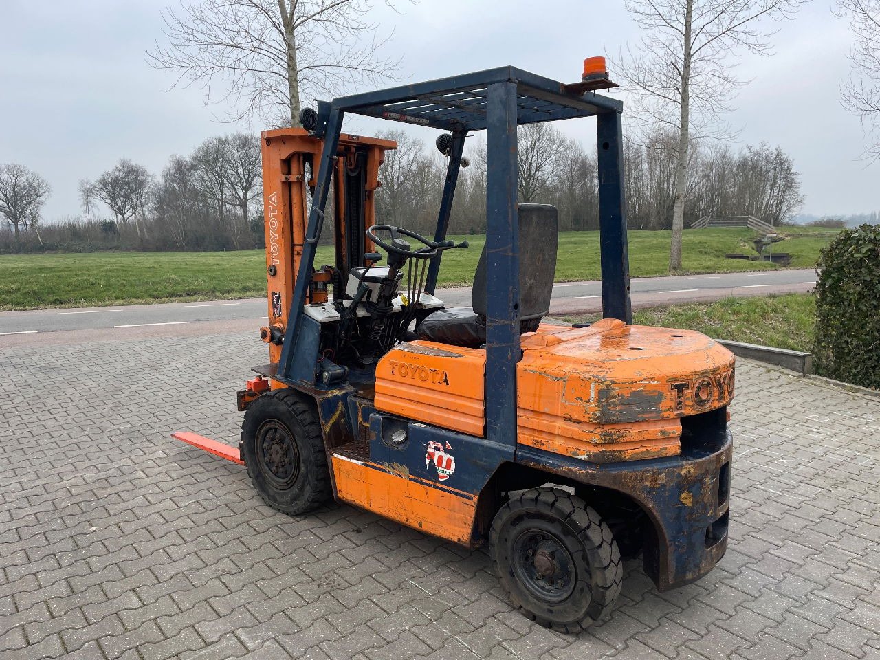 Toyota 2.5ton diesel triplo heftruck forklift - Autokrāvējs: foto 2 Toyota 2.5ton diesel triplo heftruck forklift - Autokrāvējs: foto 2