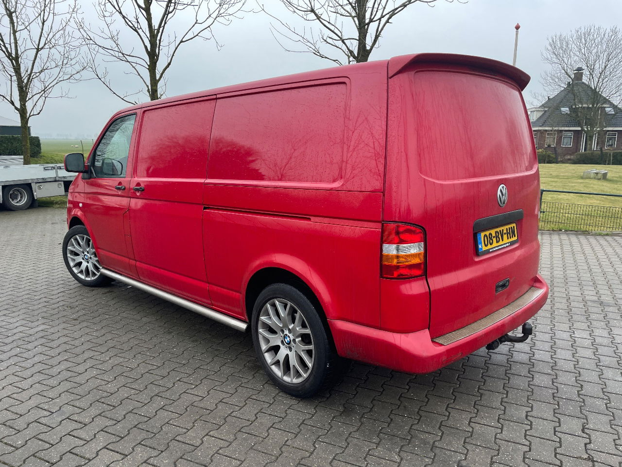 Volkswagen Transporter t5 2.5 L2 dubbele schuifdeur - Mazs furgons: foto 3 Volkswagen Transporter t5 2.5 L2 dubbele schuifdeur - Mazs furgons: foto 3