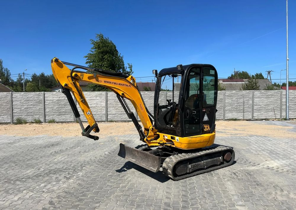 JCB 8026 - Mini-ekskavators: foto 1 JCB 8026 - Mini-ekskavators: foto 1