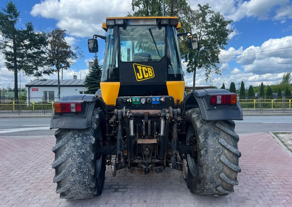 JCB Fastrac 2150 - Traktors: foto 4 JCB Fastrac 2150 - Traktors: foto 4