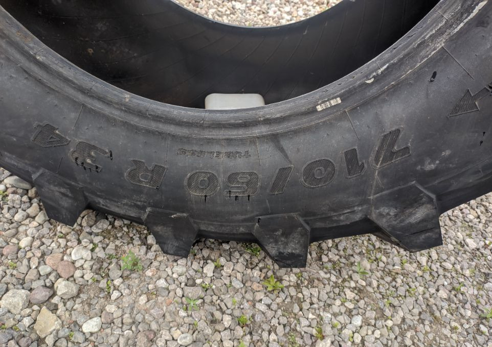 Trelleborg TM900, 710/60 r 34, nowa opona w starej cenie! - Riepa: foto 3 Trelleborg TM900, 710/60 r 34, nowa opona w starej cenie! - Riepa: foto 3