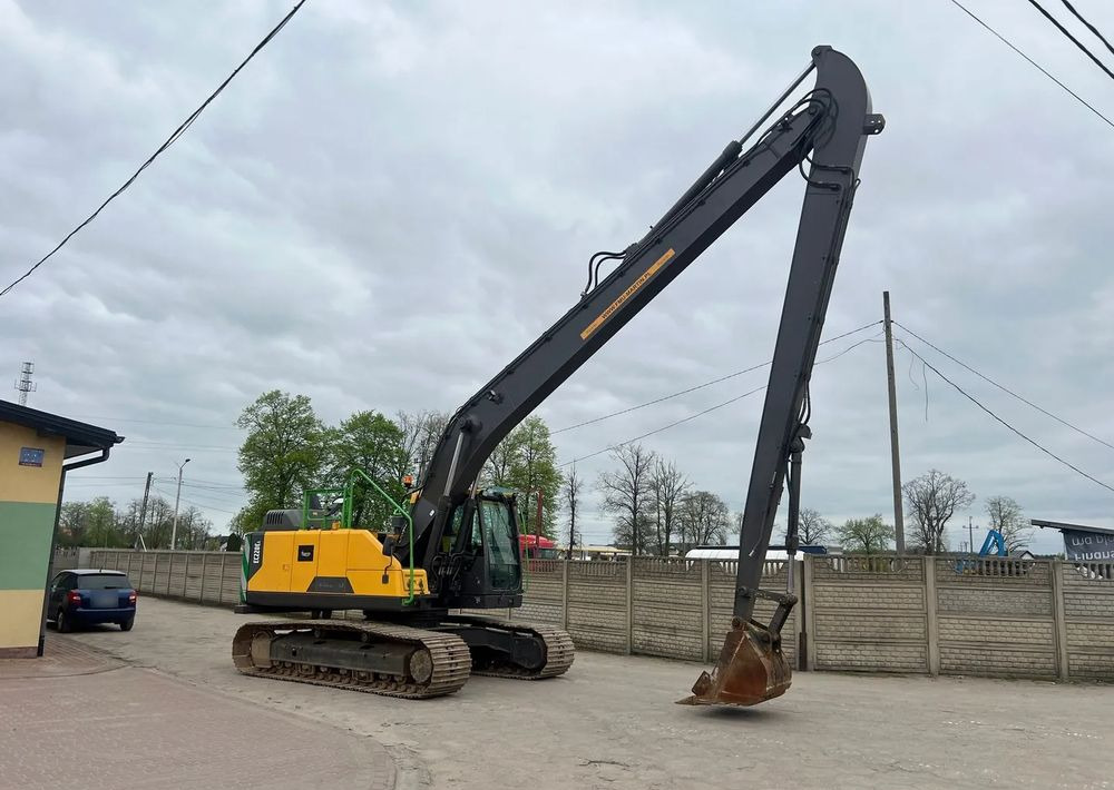 Volvo EC220EL LONG |2015 rok | 175 Km - Demontāžas ekskavators: foto 1 Volvo EC220EL LONG |2015 rok | 175 Km - Demontāžas ekskavators: foto 1