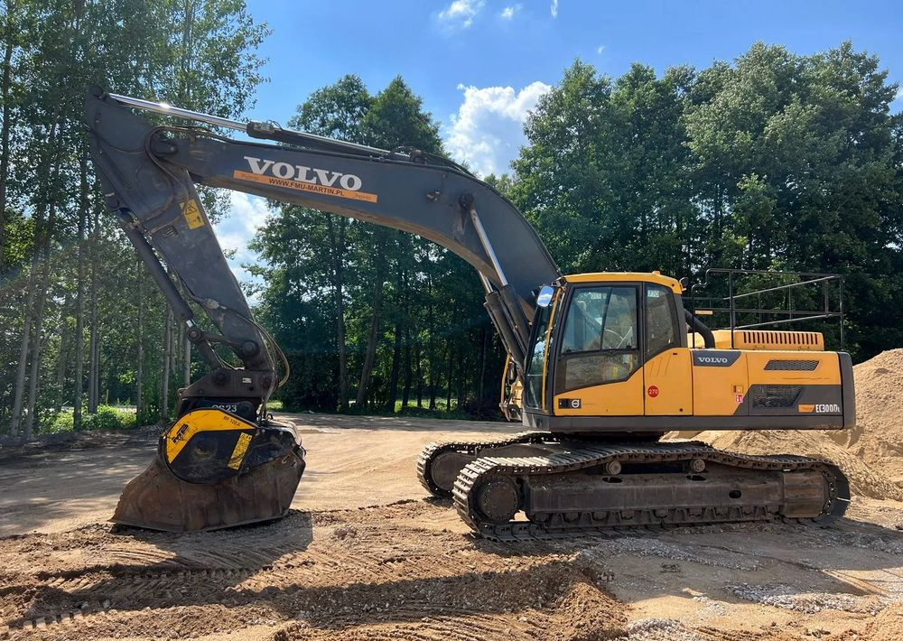 Volvo EC300DL - Kāpurķēžu ekskavators: foto 5 Volvo EC300DL - Kāpurķēžu ekskavators: foto 5