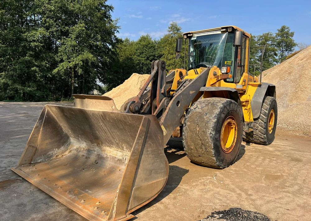 Volvo Volvo L110F - Riteņu iekrāvējs: foto 4 Volvo Volvo L110F - Riteņu iekrāvējs: foto 4