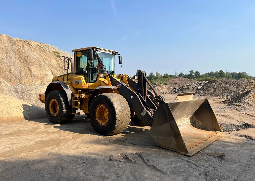 Volvo Volvo L110F - Riteņu iekrāvējs: foto 2 Volvo Volvo L110F - Riteņu iekrāvējs: foto 2