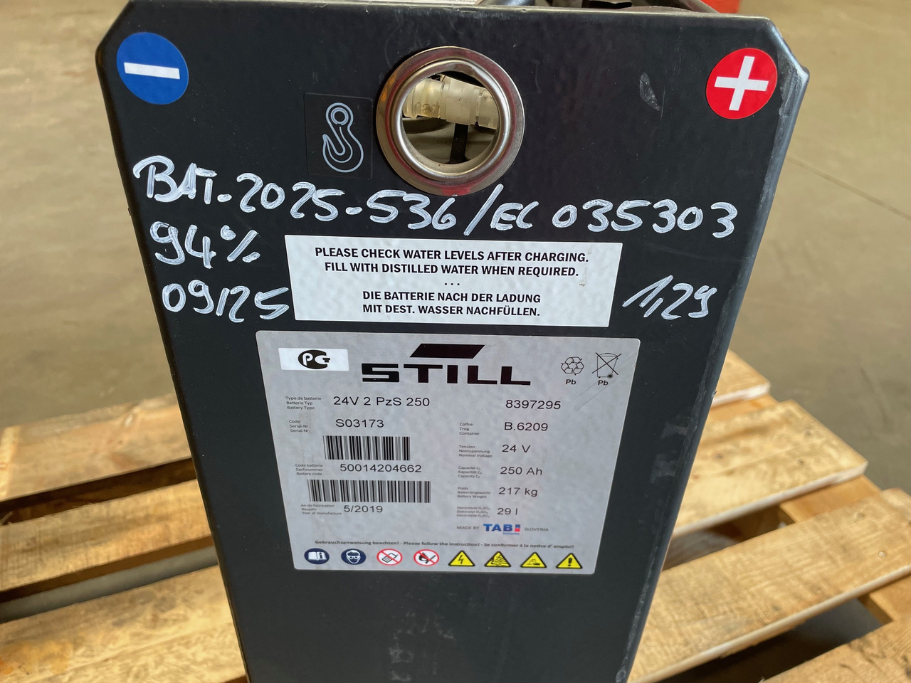 24 Volt I 2PzS 250 - Akumulators - Iekraušanas tehnika: foto 5 24 Volt I 2PzS 250 - Akumulators - Iekraušanas tehnika: foto 5