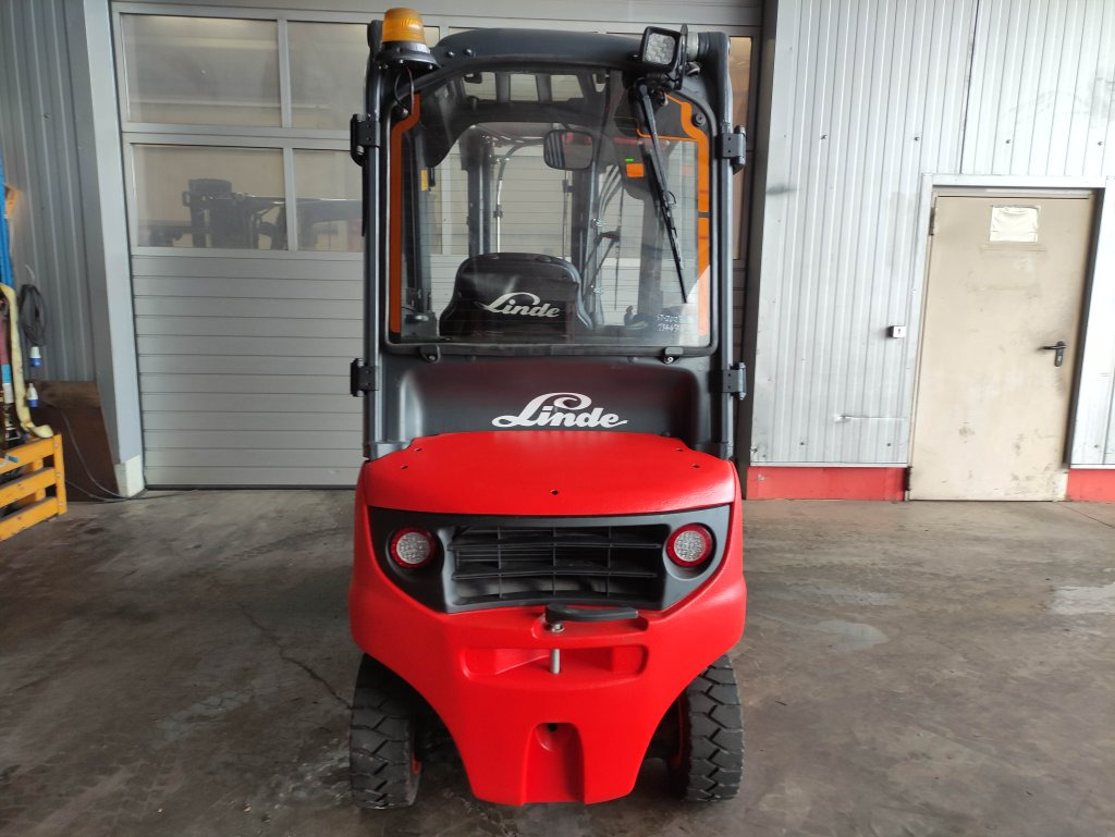 Linde H16D-01-391 *Komplett aufbereitet* - Dīzeļiekrāvējs: foto 4 Linde H16D-01-391 *Komplett aufbereitet* - Dīzeļiekrāvējs: foto 4